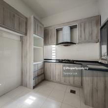 Corner lot,kitchen cabinet,aircond,waterheater