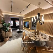 Aricia Residences near to MRT & LRT, Freehold, near to Sunway Velocity