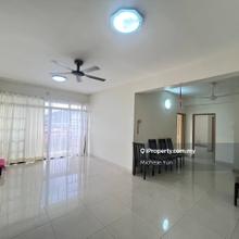Walk to mrt,retail shops,3r2b,1cp,facing city north,strata title,ready