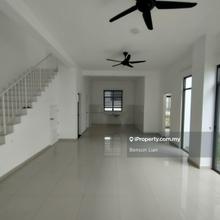 Newly Painted 2 Storey Avenham Garden Eco Grandeur Puncak Alam