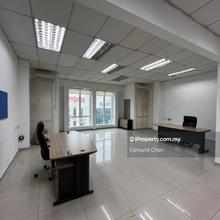 Fully furnish shop office Bandar Puteri Puchong top floor below market