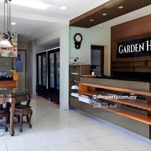 High ROI Corner Hotel - Walking Distance to LRT Kayu Ara !