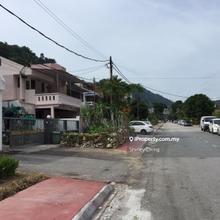 Value Buy Semi-D house for Sale