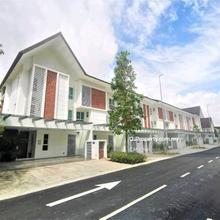 Super Nice Landscape 3 Storey Terrace Emerald Hill Alam Damai Cheras