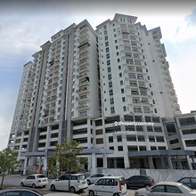 Idaman Iris high floor original unit 1 carpark