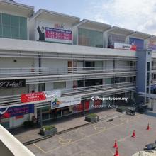 Rawang one 3storey shop sale with tenancy 1.69mil/ 4836sqf 