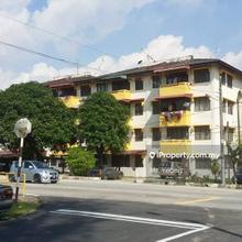 Taman Perling Camar flat for sell