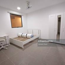 Suite Enesta, Kepong - Fully Furnished Master Room