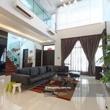 Well Maintained & Nicely Renovated Bungalow Like Brand New  @ Kinrara 