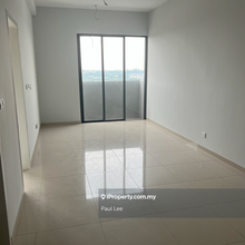 Amani Condo 732sf 2room 2bath 2car Corner Facing East Bandar Puteri 11