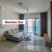 Queens Residences 1200sf Sea and Pool View Unit For Rent