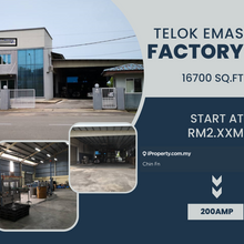 Corner 16700 sqft Padang Temu Perindustrian Telok Mas Emas Ujong Pasir