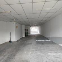 Shop-office for Rent