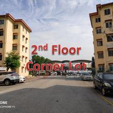 Goodyear Court 3 - 2nd Floor Corner Lot for Sale