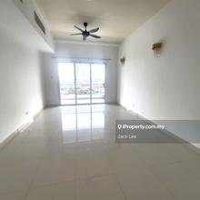 Exclusive listing, spacious living and high ceiling 