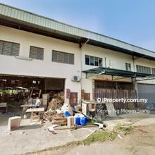 Rawang Pkns Batu 17 ( Adjoining ) 1.5 Storey Factory ( Sale )