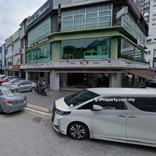 Ground (Corner) Prime Commercial Business Shoplot Facing Mainroad