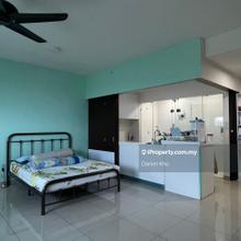 Trefoil walking distance to Setia City Mall 