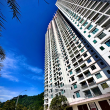 Ramah Pavilion Condominium in Teluk Kumbar.