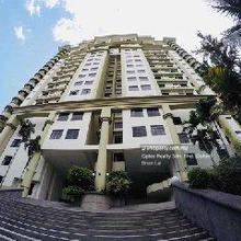 Datin Halimah Condominium Tampoi high floor, Pool view