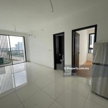 Fire sales!Edumetro Dual key concept! 2room 2 bathroom for sale!