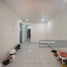 Big Land Semi D, End Lot Unit 