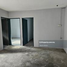 Low cost flat @ Bandar Selesa Jaya / 2 bedrooms 1 bathroom / 3rd floor