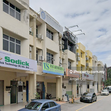 Ground floor shop, near LRT 3 Idaman