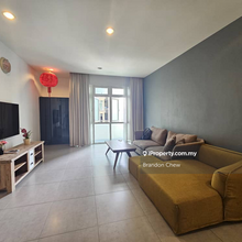 Riverine Sapphire For Sale