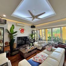Limited Golf View Landed House