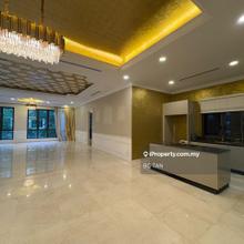 Premium renovation unit special layout!! 
