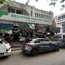 Bandar Menjalara, Limited supply for this row of shop