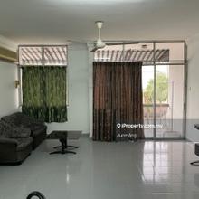 Manor 2 Apt 1st floor Freehold near MRT n LRT Maluri Mytown Velocity 