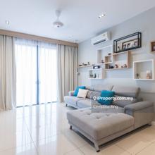 Well Maintained unit.  View to appreciate it!