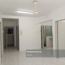 Taman bukit esrkine tanjung tokong 654sf rare worth low price