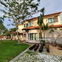 Nice corner lot in perdana with renovation call Andy for viewing