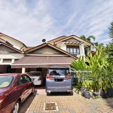 Semi D. Presint 10. Renovated. Freehold. Nice Landscaping. 