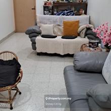 Greenlane 1sty Terrace Renovated Full Extensions Well Maintained 