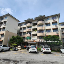 Palm Terrace Apartment