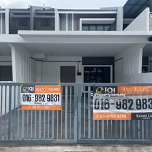 Terrace house for Sale