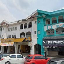 For Sale: 3 Storey Shoplot @ USJ 10, Taipan Business Centre