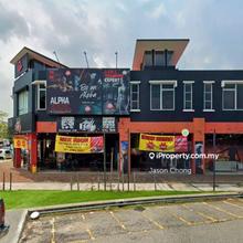 Good for investment ! Fully Tenanted, Premium tenant Hot Sale Now