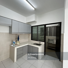 2 parking lot, 3rooms with kitchen cabinet, Berjaya Park, Bukit Rimau