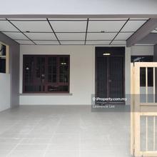 Double storey terrace intermediate unit for sale