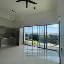 Unit with Private Terrace/Garden for rent
