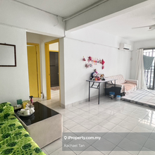 Plaza 393 high floor for sale 
