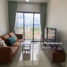 Modern Comfort: High-Quality Furnishings and Smart Features Unit