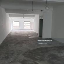 Spacious office space available within 2 minutes walk from MRT station