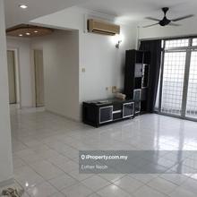 U Garden Condo, Gelugor. 850sf, 2 Carpark, High Floor.
