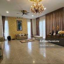 3 Storey Bungalow @ Lakefront Villa, Cyberjaya